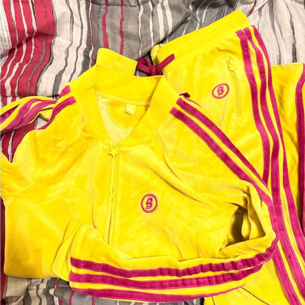 Loopy Case Yellow Top with Pink Accent